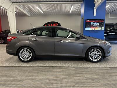 2014 Ford Focus Titanium - Photo 8 - Grand Rapids, MI 49504