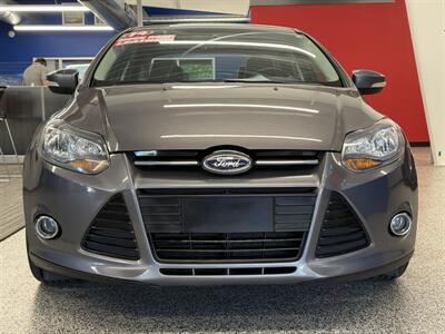 2014 Ford Focus Titanium - Photo 2 - Grand Rapids, MI 49504