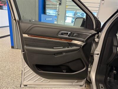 2018 Ford Explorer Platinum   - Photo 29 - Grand Rapids, MI 49504
