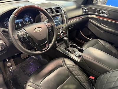 2018 Ford Explorer Platinum   - Photo 13 - Grand Rapids, MI 49504