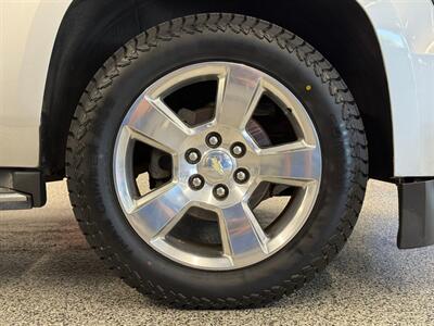 2015 Chevrolet Tahoe LTZ - Photo 9 - Grand Rapids, MI 49504