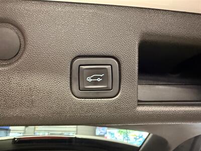 2019 Chevrolet Equinox LT   - Photo 20 - Grand Rapids, MI 49504