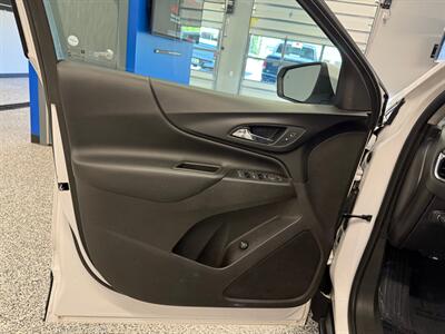 2019 Chevrolet Equinox LT   - Photo 13 - Grand Rapids, MI 49504