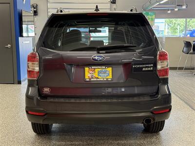 2016 Subaru Forester 2.5i Limited - Photo 6 - Grand Rapids, MI 49504
