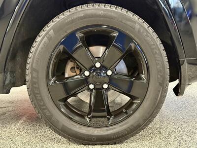 2015 Jeep Grand Cherokee Overland - Photo 9 - Grand Rapids, MI 49504