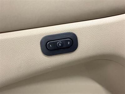 2015 Jeep Grand Cherokee Overland - Photo 23 - Grand Rapids, MI 49504