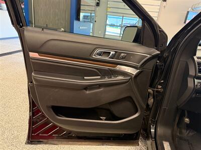 2016 Ford Explorer Limited   - Photo 21 - Grand Rapids, MI 49504