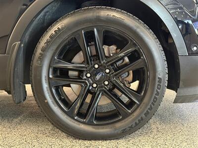 2016 Ford Explorer Limited   - Photo 9 - Grand Rapids, MI 49504