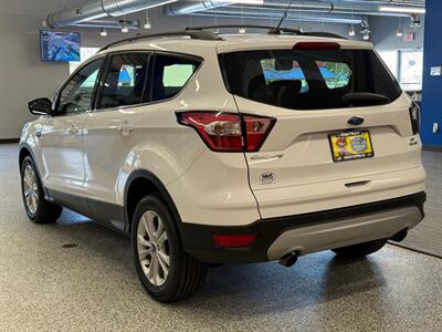 2017 Ford Escape SE   - Photo 9 - Grand Rapids, MI 49504