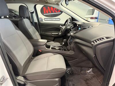 2017 Ford Escape SE   - Photo 25 - Grand Rapids, MI 49504