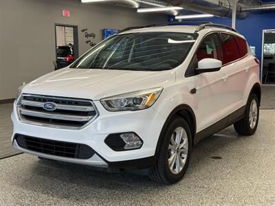 2017 Ford Escape SE   - Photo 3 - Grand Rapids, MI 49504