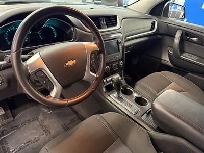 2017 Chevrolet Traverse LT   - Photo 22 - Grand Rapids, MI 49504