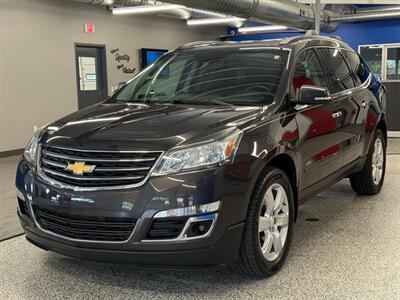 2017 Chevrolet Traverse LT   - Photo 3 - Grand Rapids, MI 49504