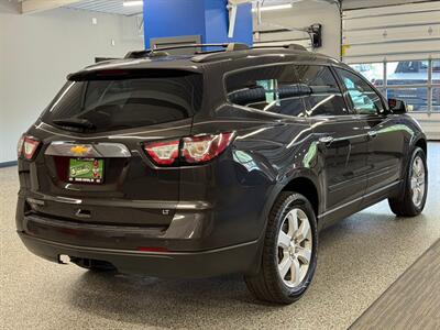 2017 Chevrolet Traverse LT   - Photo 7 - Grand Rapids, MI 49504
