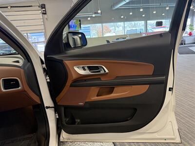 2017 Chevrolet Equinox Premier   - Photo 19 - Grand Rapids, MI 49504