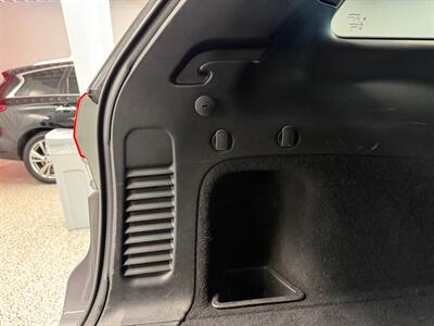 2019 Jeep Grand Cherokee Laredo   - Photo 19 - Grand Rapids, MI 49504