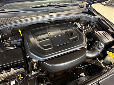 2019 Jeep Grand Cherokee Laredo   - Photo 38 - Grand Rapids, MI 49504