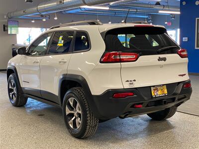 2015 Jeep Cherokee Trailhawk   - Photo 5 - Grand Rapids, MI 49504