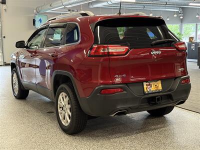 2016 Jeep Cherokee Latitude - Photo 5 - Grand Rapids, MI 49504