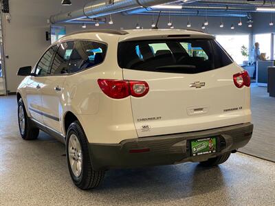 2011 Chevrolet Traverse LS   - Photo 5 - Grand Rapids, MI 49504