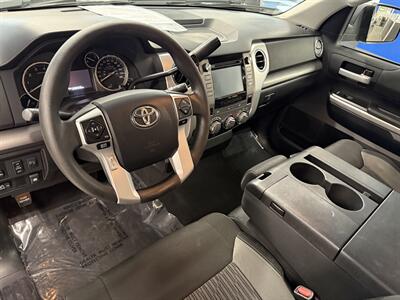 2015 Toyota Tundra SR5 - Photo 21 - Grand Rapids, MI 49504