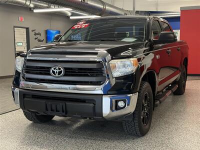 2015 Toyota Tundra SR5 - Photo 3 - Grand Rapids, MI 49504