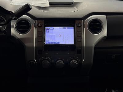 2015 Toyota Tundra SR5 - Photo 41 - Grand Rapids, MI 49504