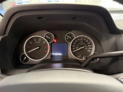 2015 Toyota Tundra SR5 - Photo 32 - Grand Rapids, MI 49504