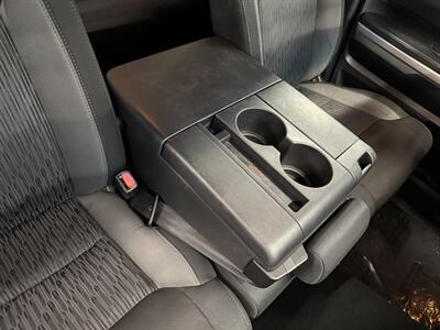 2015 Toyota Tundra SR5 - Photo 12 - Grand Rapids, MI 49504