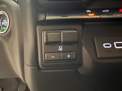 2020 Chevrolet Silverado 1500 LT   - Photo 37 - Grand Rapids, MI 49504