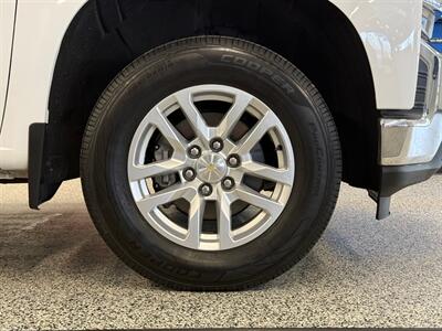 2020 Chevrolet Silverado 1500 LT   - Photo 9 - Grand Rapids, MI 49504