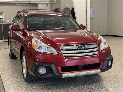 2013 Subaru Outback 2.5i Limited   - Photo 2 - Grand Rapids, MI 49504