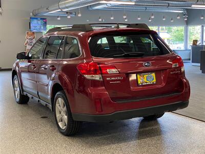 2013 Subaru Outback 2.5i Limited   - Photo 6 - Grand Rapids, MI 49504