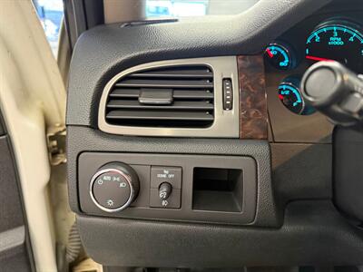 2011 GMC Yukon Denali - Photo 32 - Grand Rapids, MI 49504