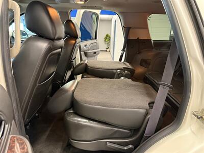 2011 GMC Yukon Denali - Photo 19 - Grand Rapids, MI 49504