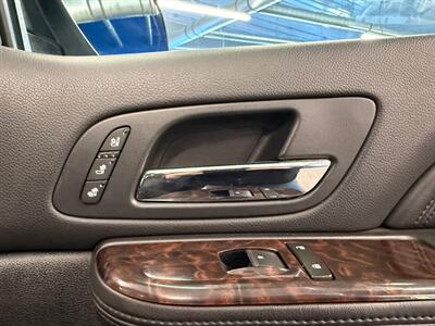 2011 GMC Yukon Denali - Photo 14 - Grand Rapids, MI 49504