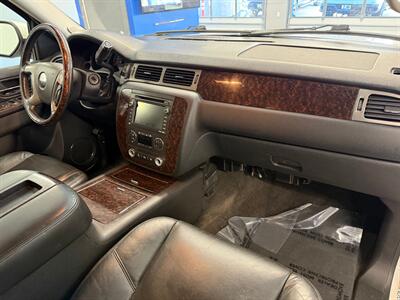 2011 GMC Yukon Denali - Photo 12 - Grand Rapids, MI 49504