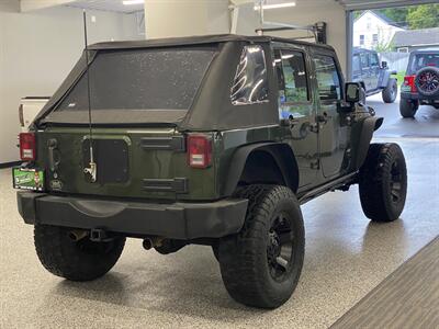 2007 Jeep Wrangler Unlimited Sahara   - Photo 5 - Grand Rapids, MI 49504