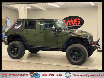 2007 Jeep Wrangler Unlimited Sahara   - Photo 1 - Grand Rapids, MI 49504