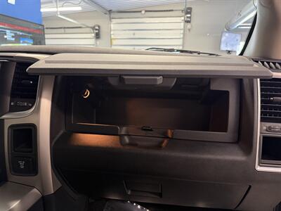 2015 RAM 1500 SLT   - Photo 47 - Grand Rapids, MI 49504
