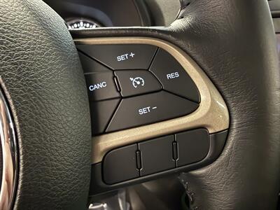 2017 Jeep Renegade Latitude   - Photo 19 - Grand Rapids, MI 49504