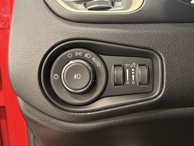 2017 Jeep Renegade Latitude   - Photo 17 - Grand Rapids, MI 49504