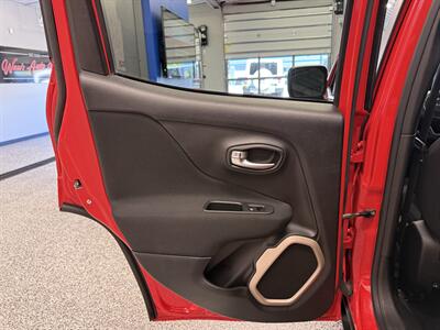 2017 Jeep Renegade Latitude   - Photo 21 - Grand Rapids, MI 49504