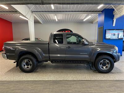 2010 Toyota Tacoma V6   - Photo 8 - Grand Rapids, MI 49504