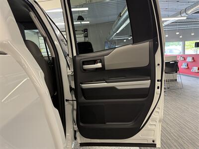 2014 Toyota Tundra Limited   - Photo 30 - Grand Rapids, MI 49504