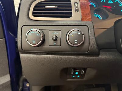 2013 Chevrolet Avalanche LT Black Diamond   - Photo 29 - Grand Rapids, MI 49504