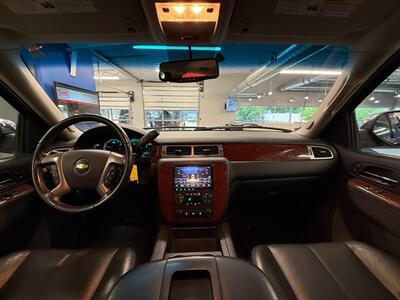 2013 Chevrolet Avalanche LT Black Diamond   - Photo 24 - Grand Rapids, MI 49504