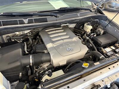 2010 Toyota Sequoia Limited   - Photo 48 - Grand Rapids, MI 49504