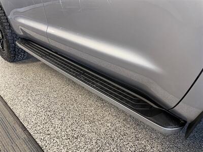 2010 Toyota Sequoia Limited   - Photo 10 - Grand Rapids, MI 49504