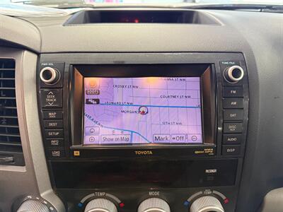 2010 Toyota Sequoia Limited   - Photo 38 - Grand Rapids, MI 49504